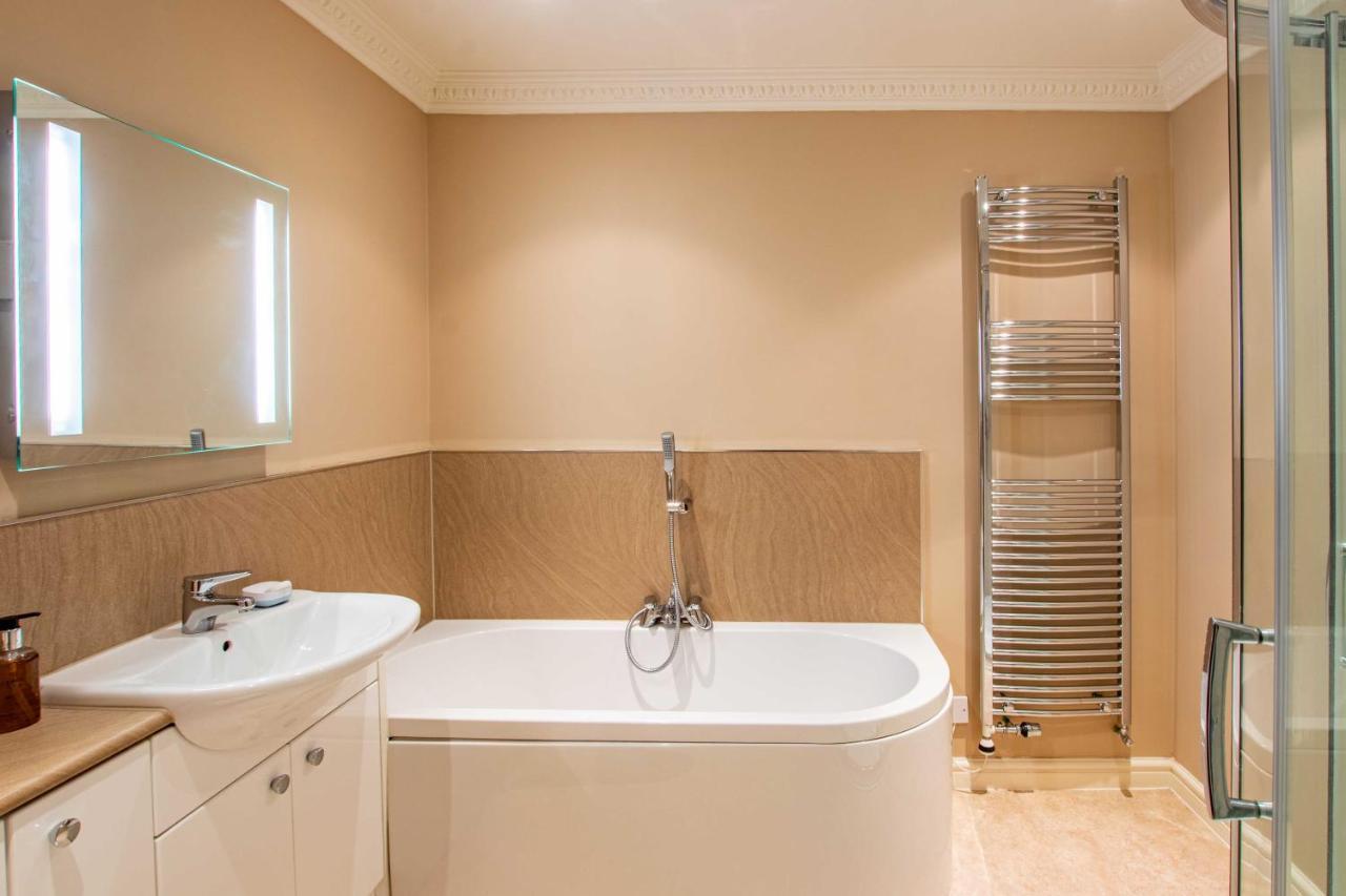Austons Down Farm B&B Claverdon Dış mekan fotoğraf