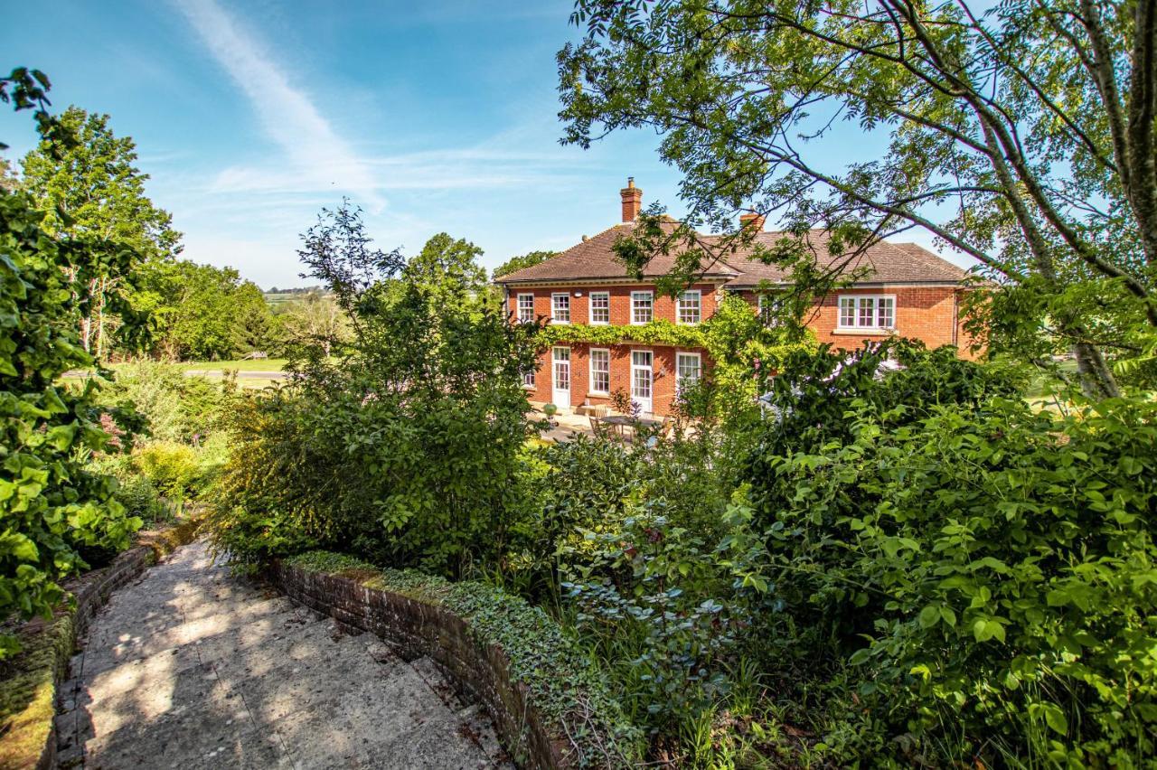 Austons Down Farm B&B Claverdon Dış mekan fotoğraf