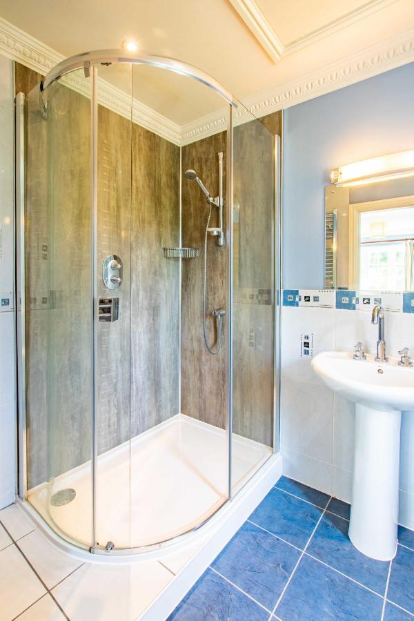 Austons Down Farm B&B Claverdon Dış mekan fotoğraf