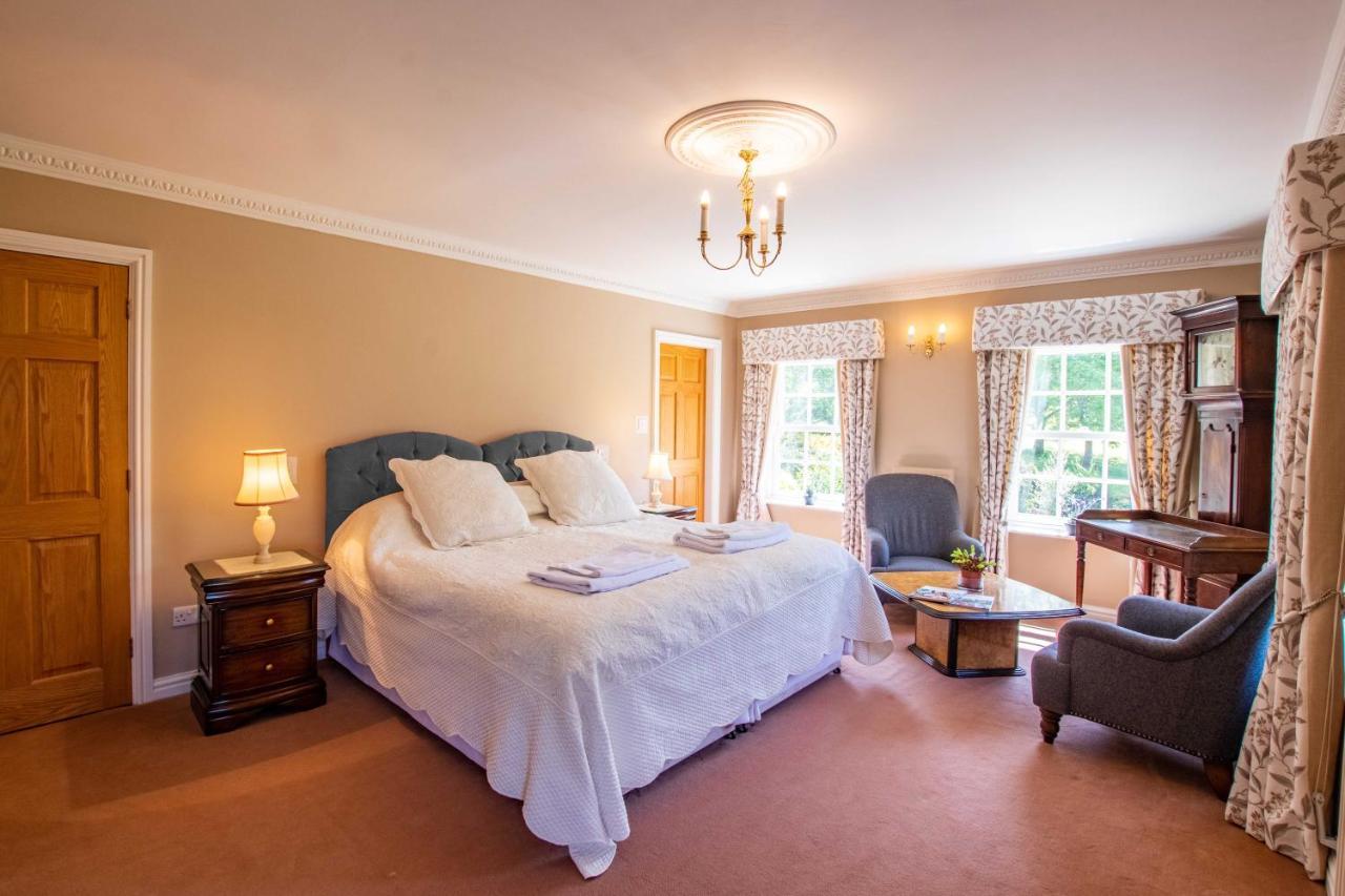 Austons Down Farm B&B Claverdon Dış mekan fotoğraf
