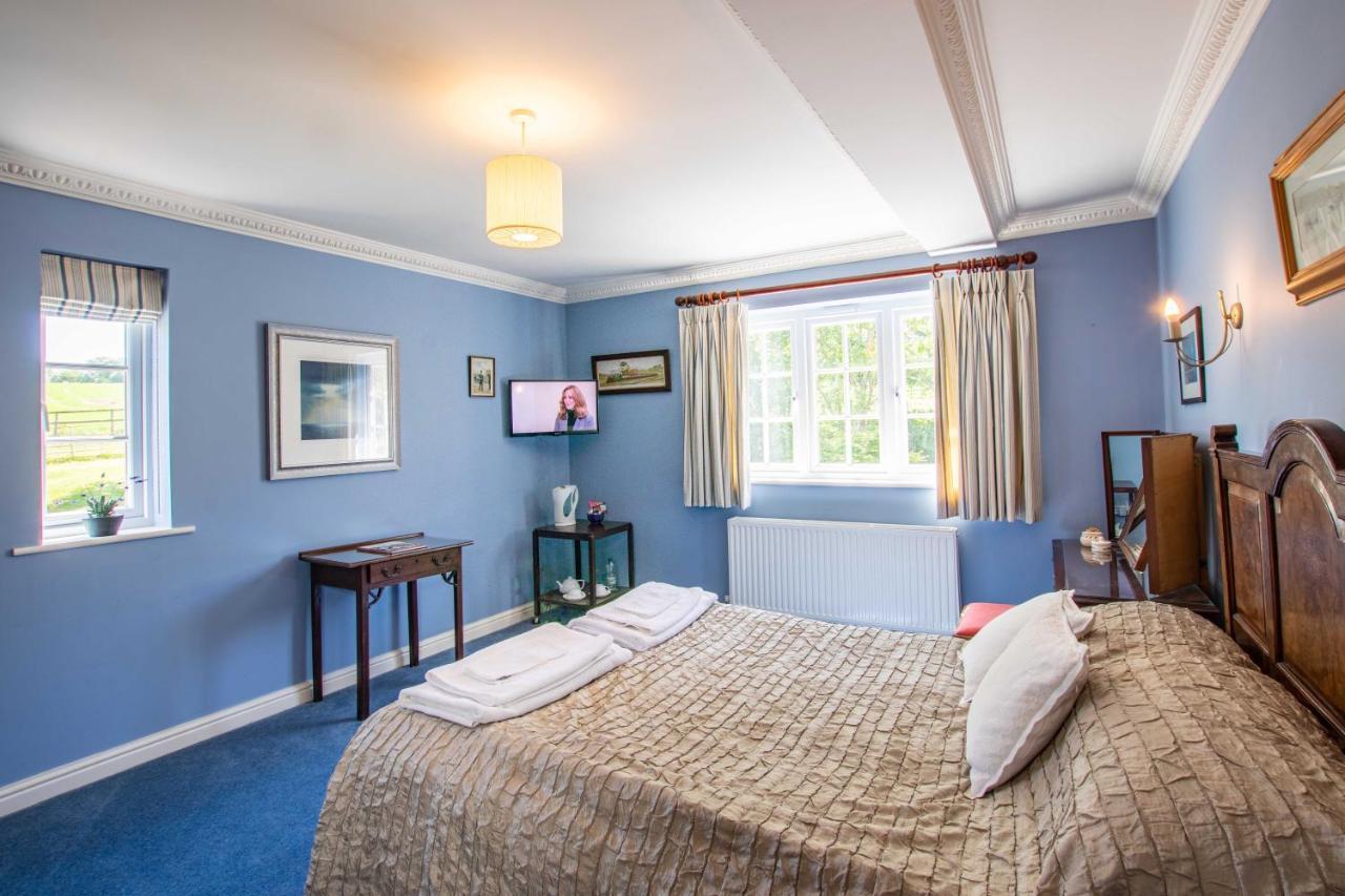 Austons Down Farm B&B Claverdon Dış mekan fotoğraf